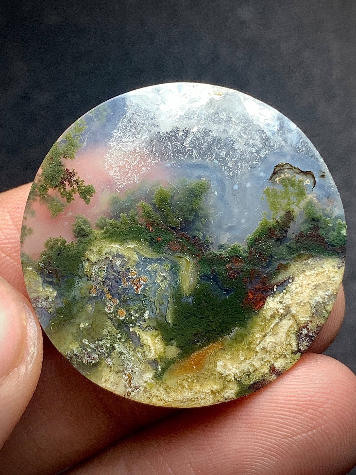 Scenic Moss Agate Round Cabochon 31.5x31.5x5 mm