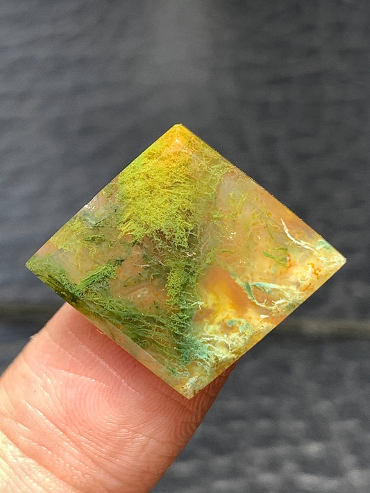 Scenic Moss Agate Rhombus Cabochon 23.5x20x4.5mm