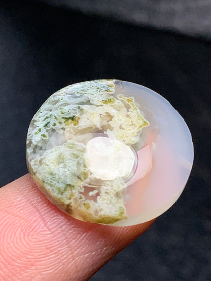 Scenic Moss Agate Round Cabochon 18.5x18.5x5mm