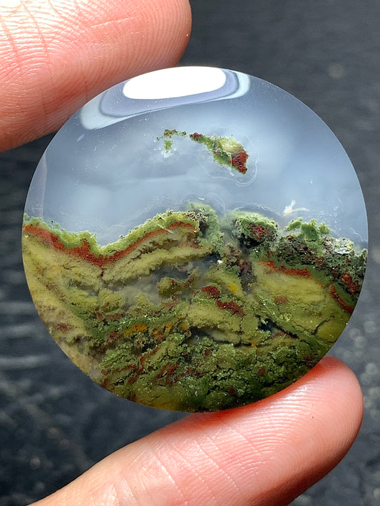 Scenic Moss Agate Round Cabochon 30x30x5.5mm