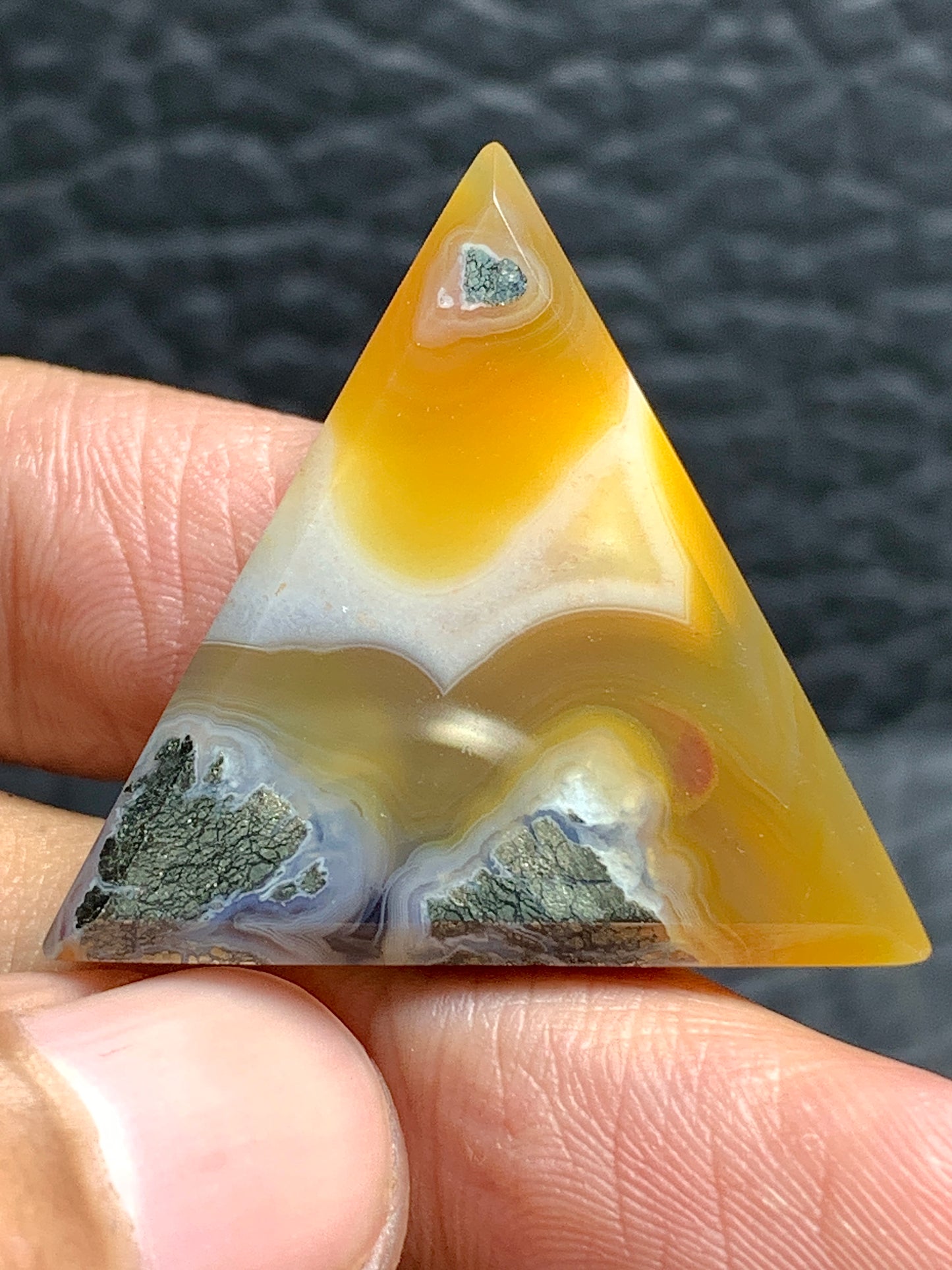 Marcasite Agate Triangle Cabochon 30x28x5mm