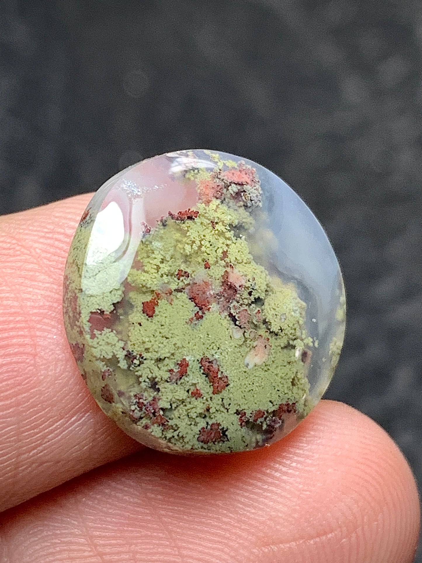 Scenic Moss Agate Round Cabochon 15x15x3.5mm